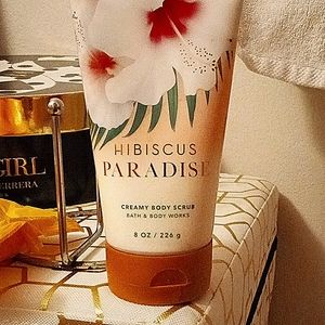 Bath and Body Works Hawaiian Paradise Creamy Body Scrub 8 oz NWT